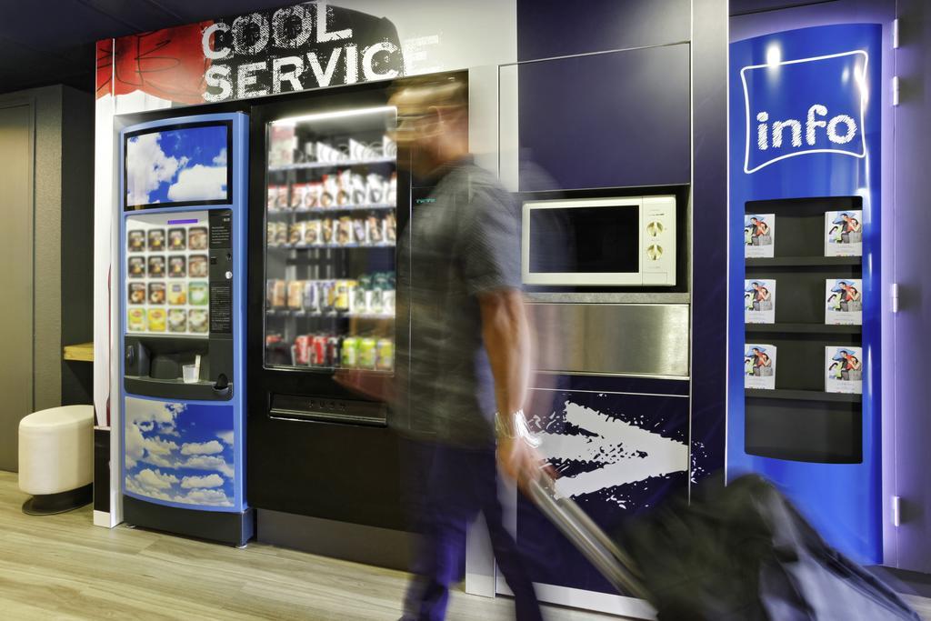 Ibis Budget Aix En Provence Est Le Canet Meyreuil Exteriör bild