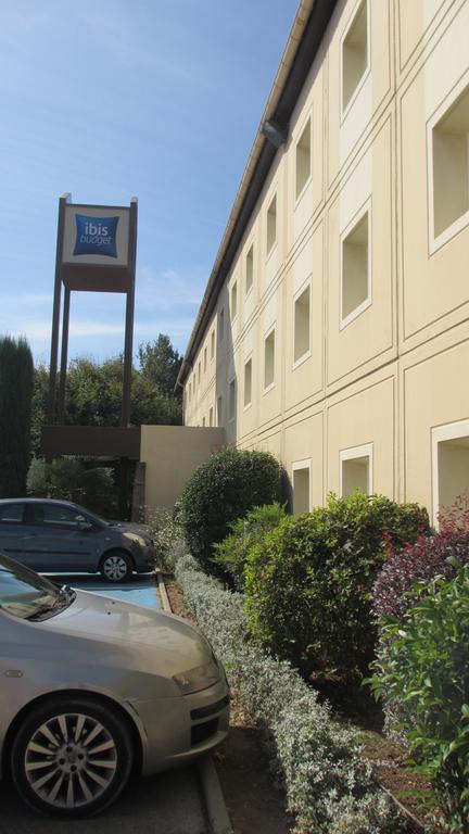 Ibis Budget Aix En Provence Est Le Canet Meyreuil Exteriör bild