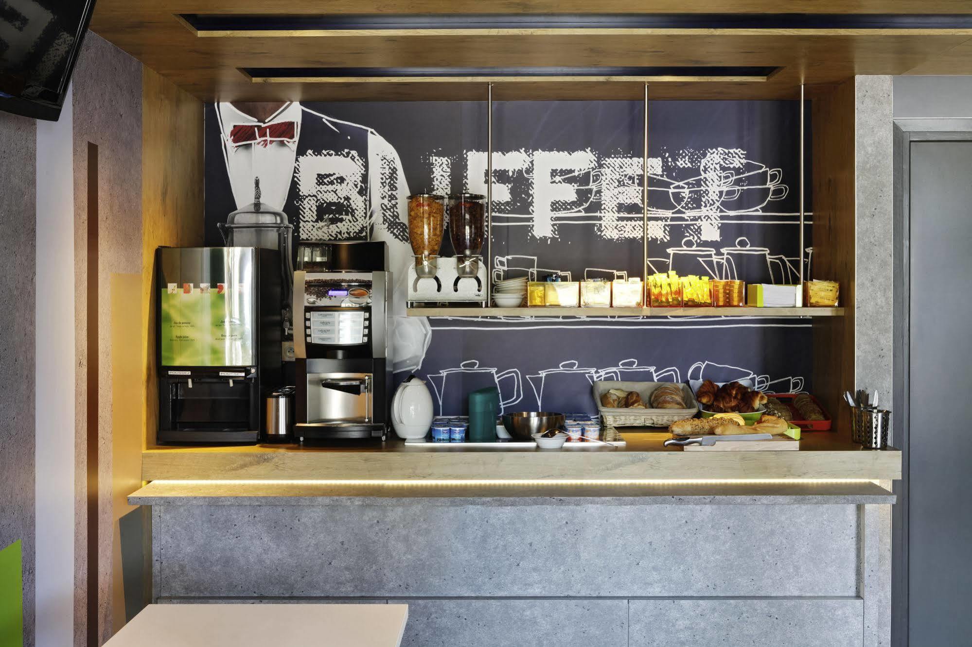 Ibis Budget Aix En Provence Est Le Canet Meyreuil Exteriör bild