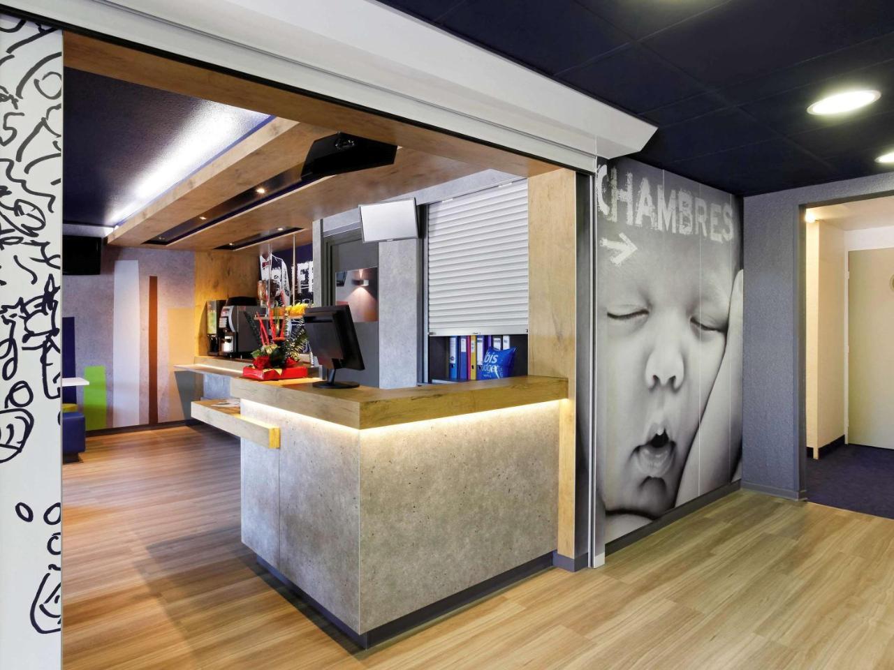Ibis Budget Aix En Provence Est Le Canet Meyreuil Exteriör bild