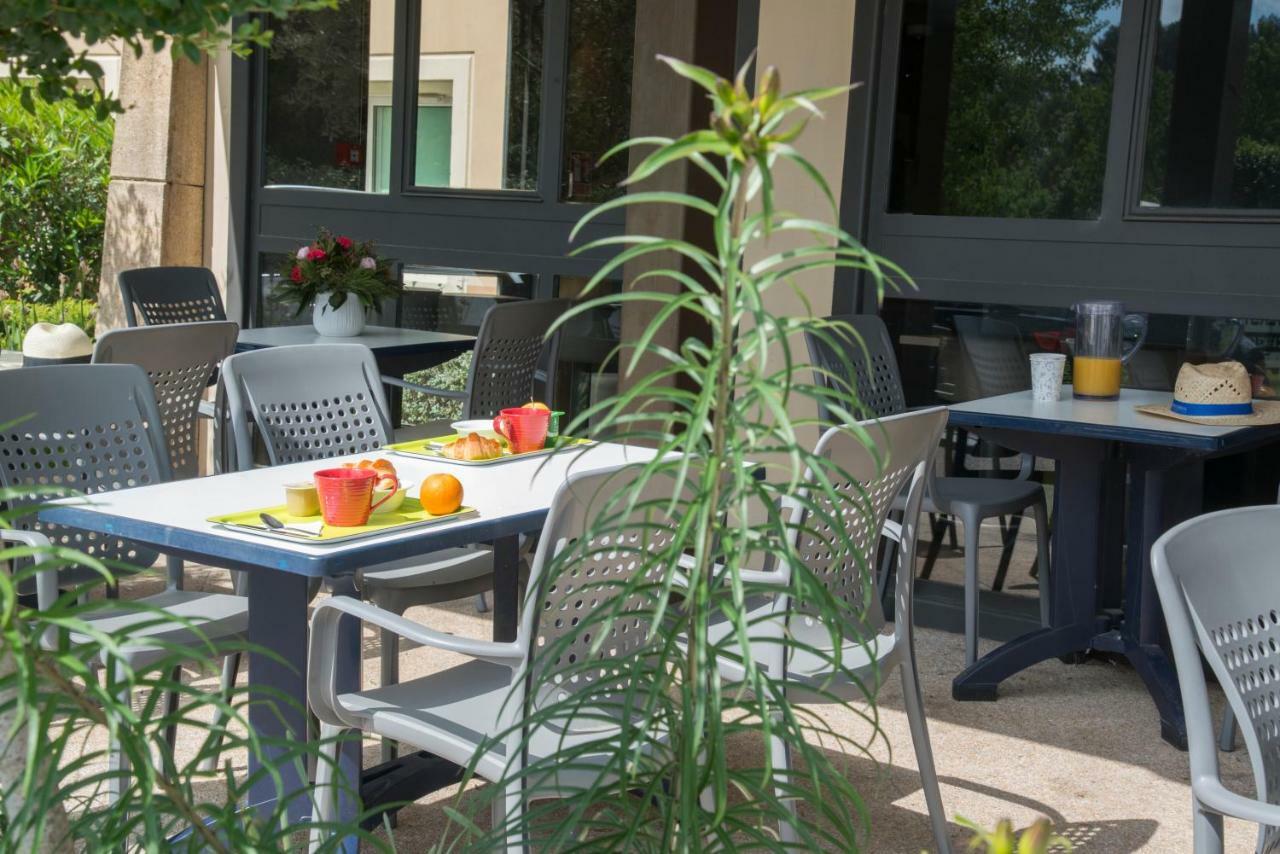 Ibis Budget Aix En Provence Est Le Canet Meyreuil Exteriör bild