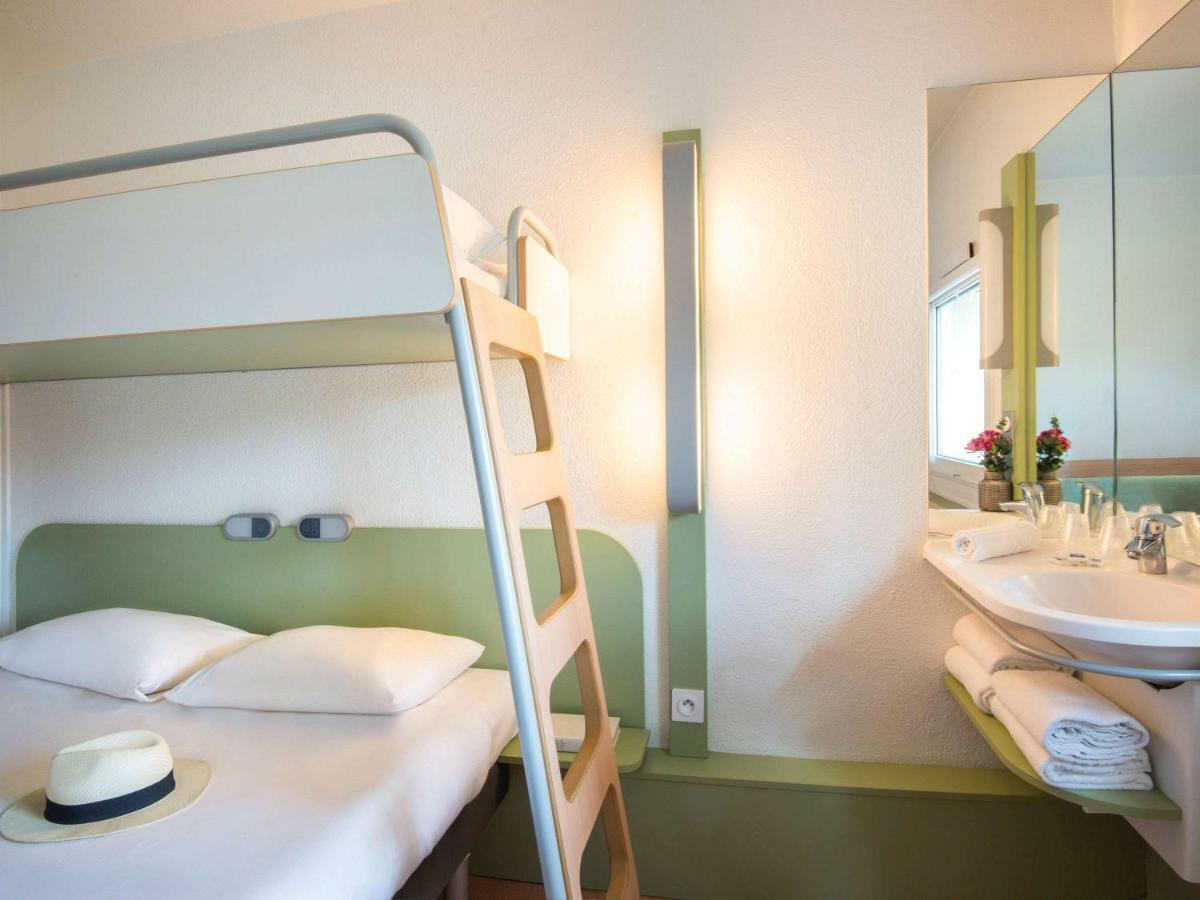 Ibis Budget Aix En Provence Est Le Canet Meyreuil Exteriör bild